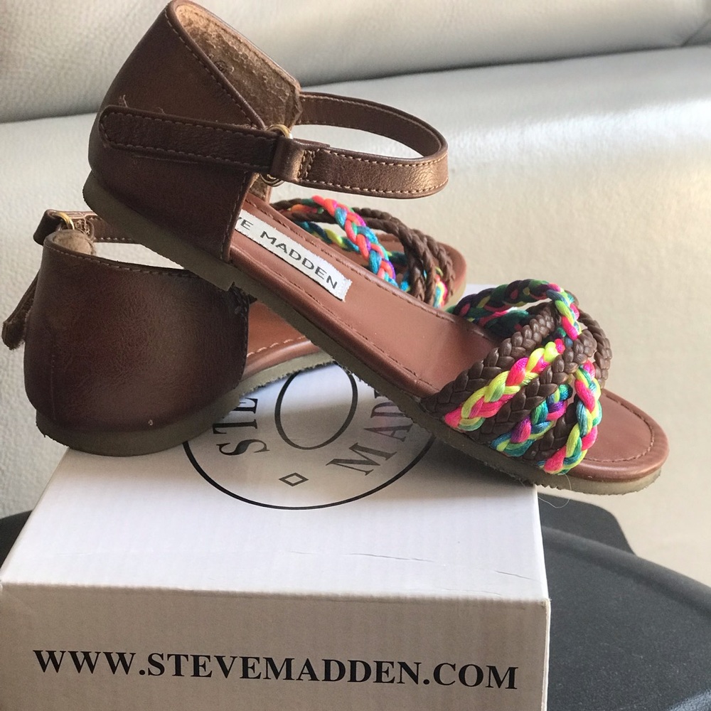 Steve Madden girl sandals size 10
